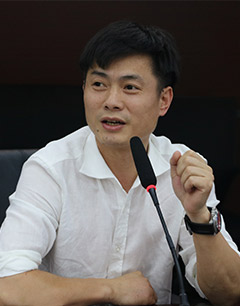 程江龙